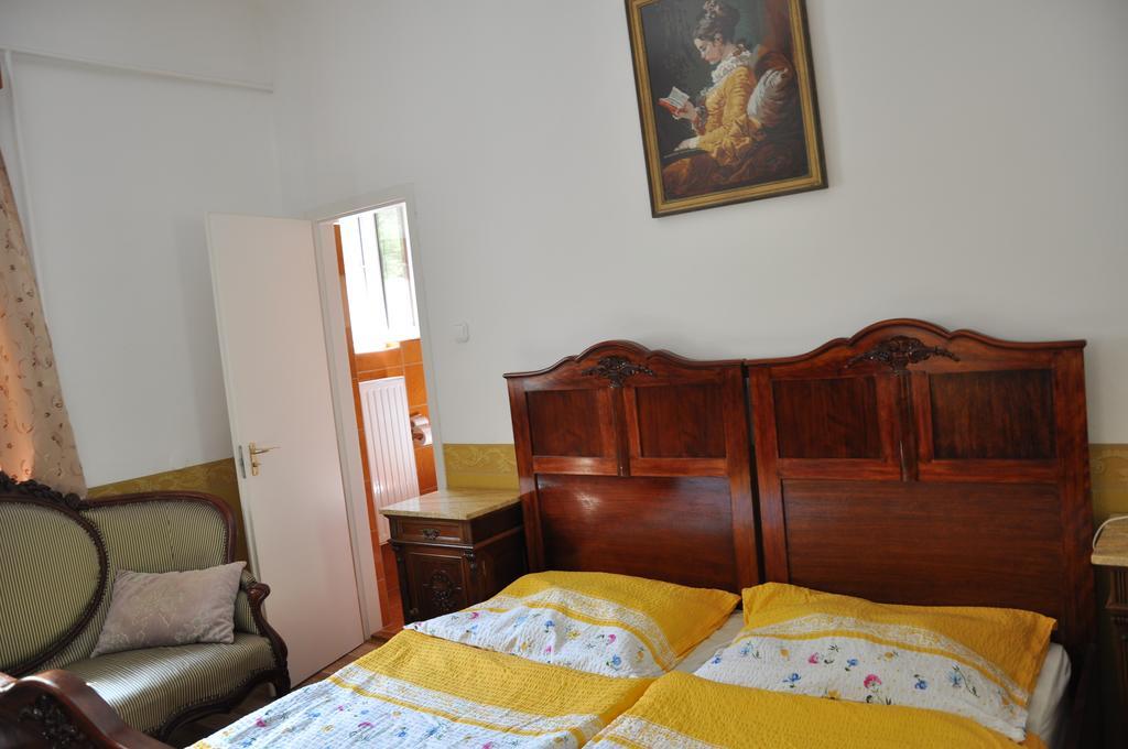 Gloriett Panzio Bed & Breakfast Fertoboz Room photo